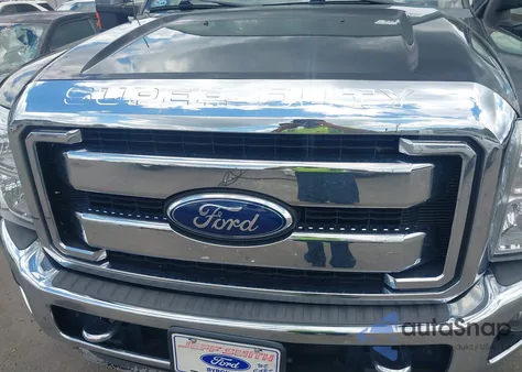 2011 Ford F-250 Lariat z USA, uszkodzony, nr VIN 1FT7W2B62BEB37439